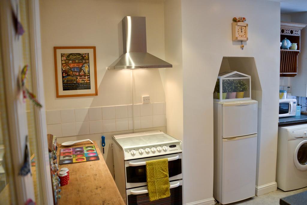 Queens Apartment Worthing Exteriör bild